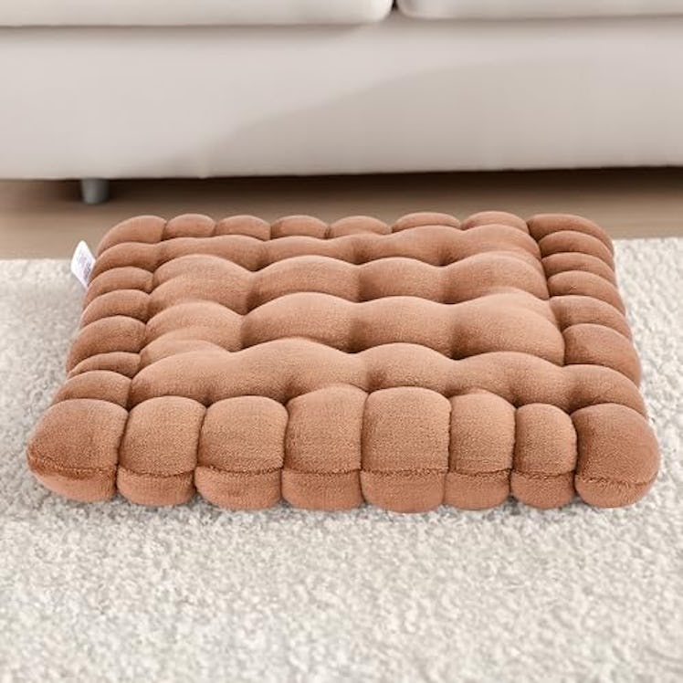 Noa Store Biscuit Cushion