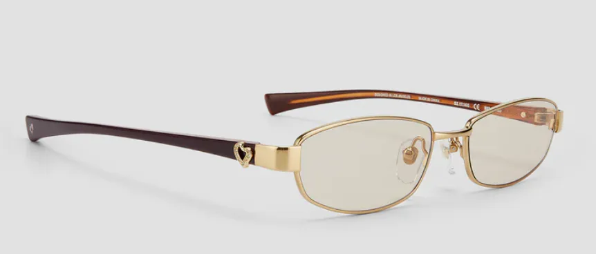 These Celebrity-Approved Statement Sunglasses Are What display picture 2