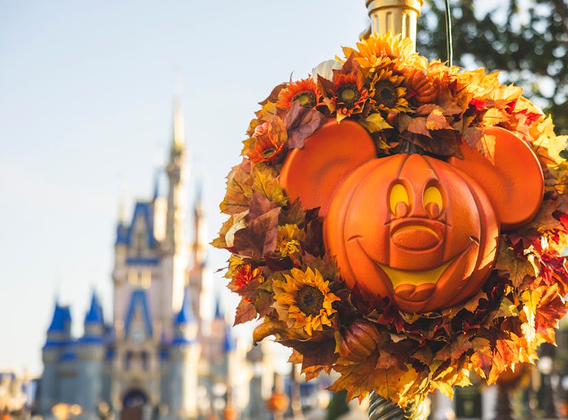 The Disney Stores is selling its viral Mickey Mouse pumpkin wreath for the fall.