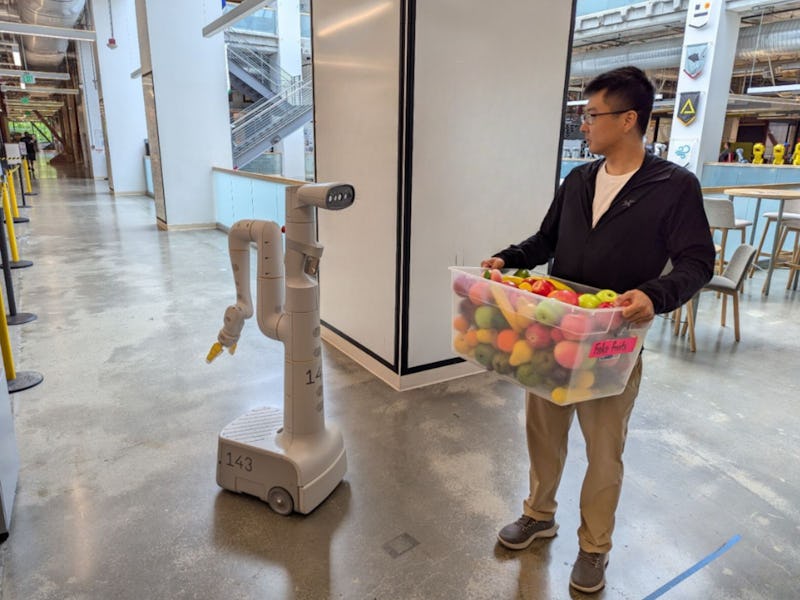 Google's Deepmind robot uses Gemini 1.5 to map environments and chaperone people in an office.