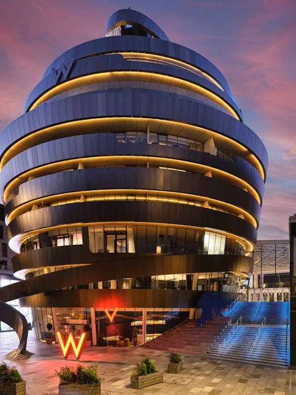 Edinburgh travel guide: Stay at the new W hotel.