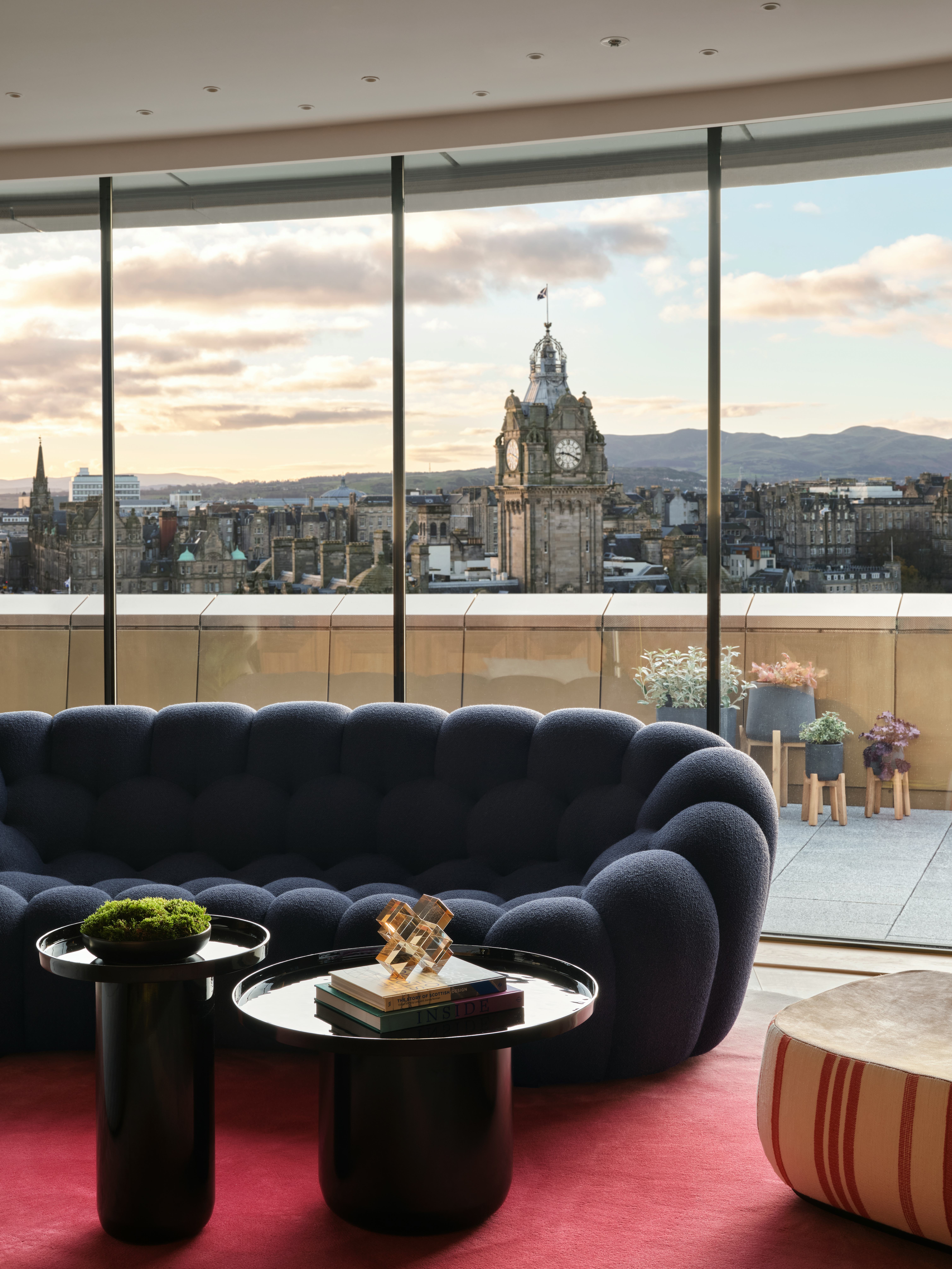 Edinburgh travel guide: Bustle&rsquo;s review of the W Edinburgh hotel