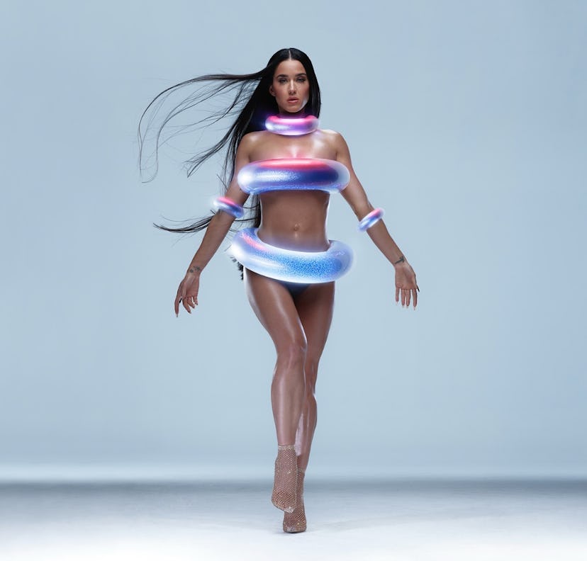 Katy Perry wore iridescent rings as lingerie.