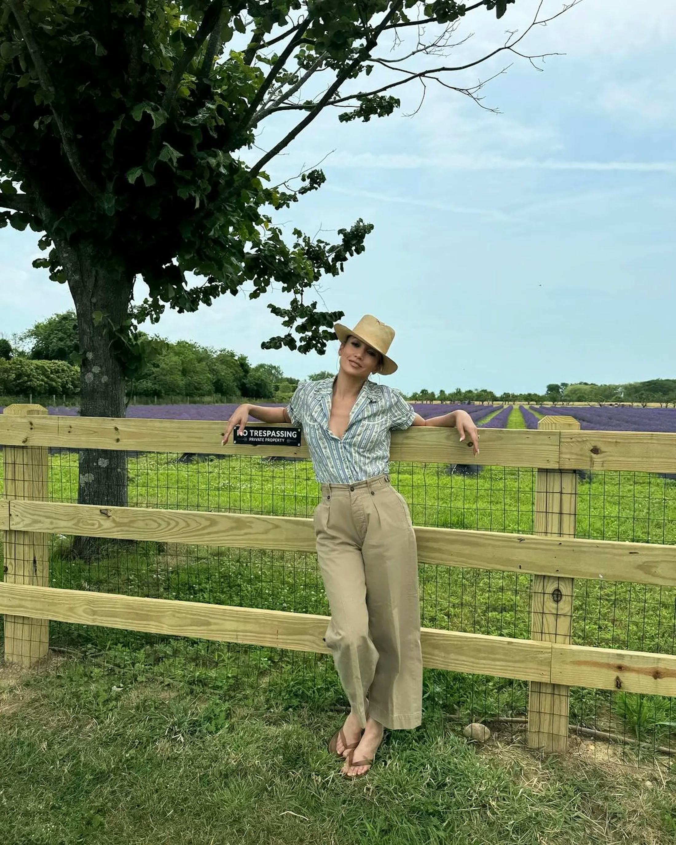 Jennifer Lopez’s cottagecore Hamptons look.
