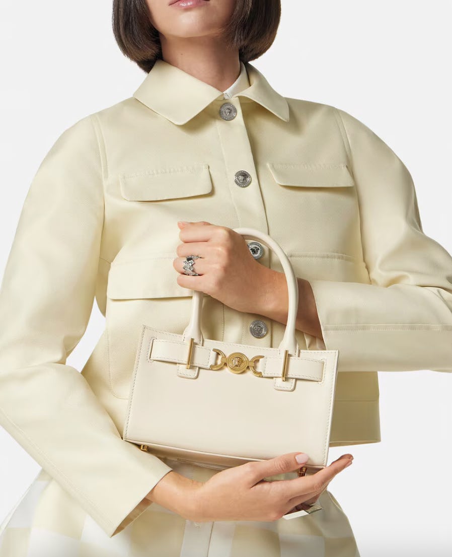 Caitlin Clark&rsquo;s sheer dress featured a cheugy silhouette.