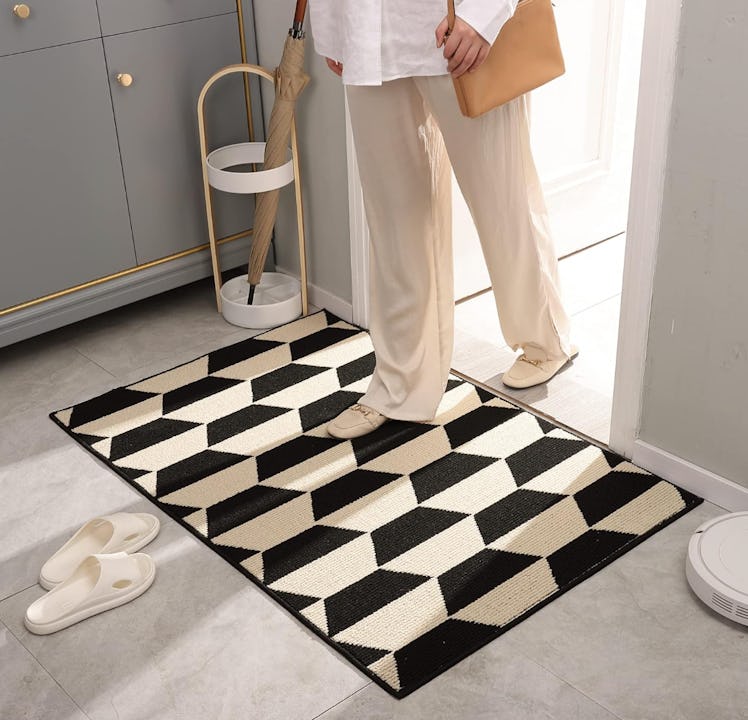 Granny Says Low Profile Indoor Welcome Mat 