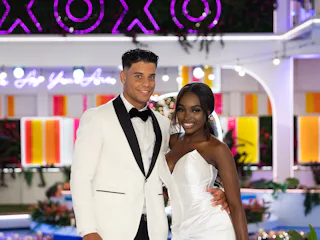 Kenny and JaNa on the Season 6 finale of 'Love Island USA'.