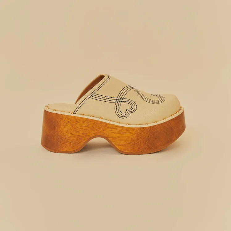 Daisy Edgar-Jones' Boho Style Is Inspiring My Summer Wardrobe