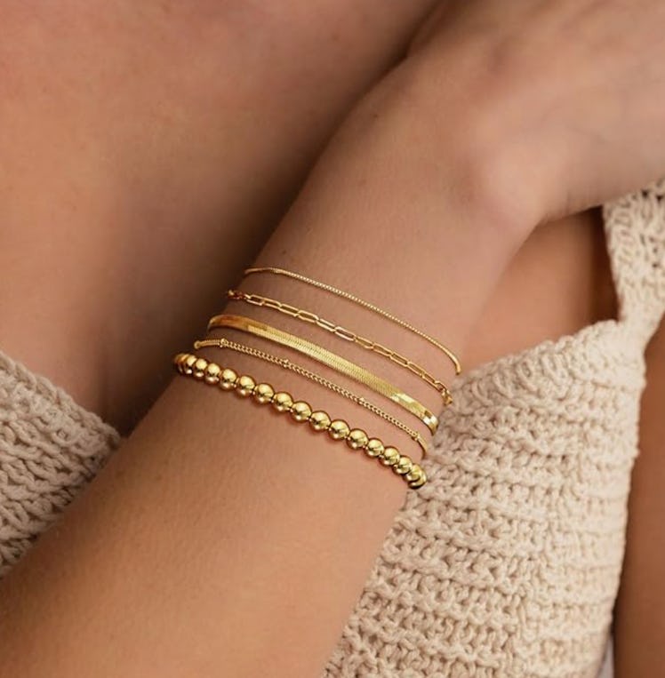 DEARMAY Gold Bracelets (5-Pieces)