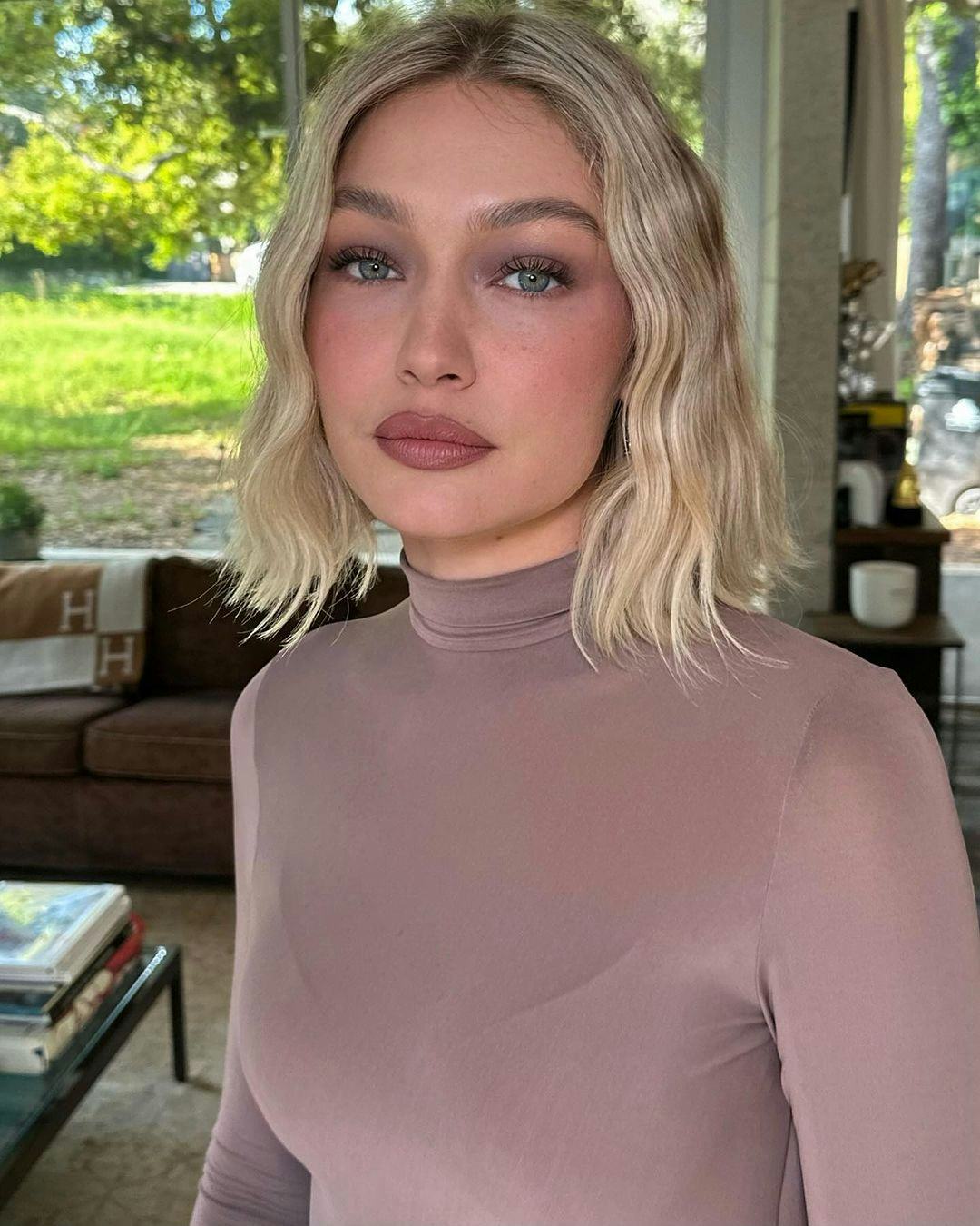 Lobs are on-trend for fall 2024.