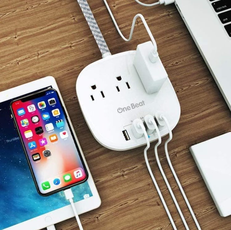 One Beat Desktop Power Strip