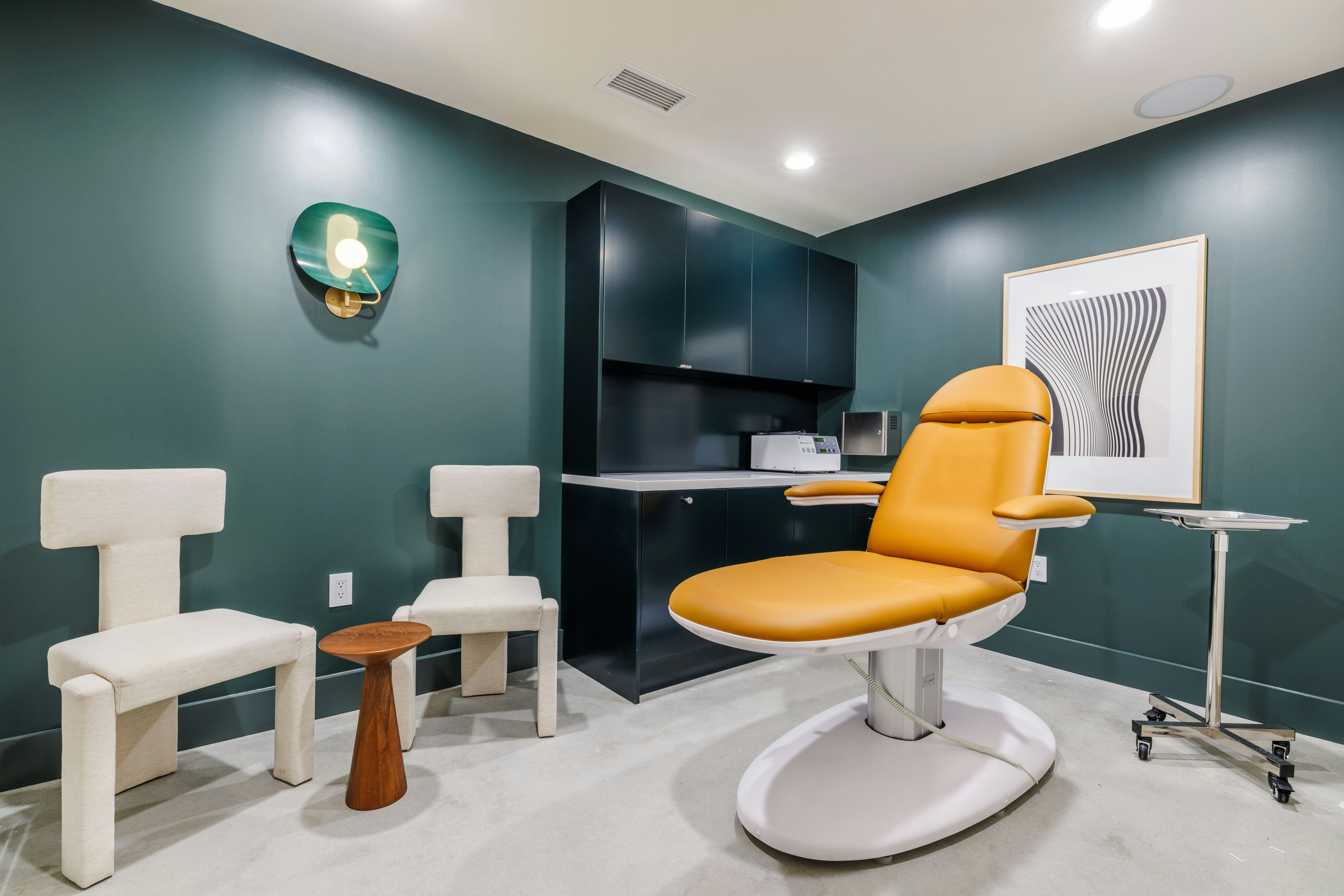 The examination room at Great Many.