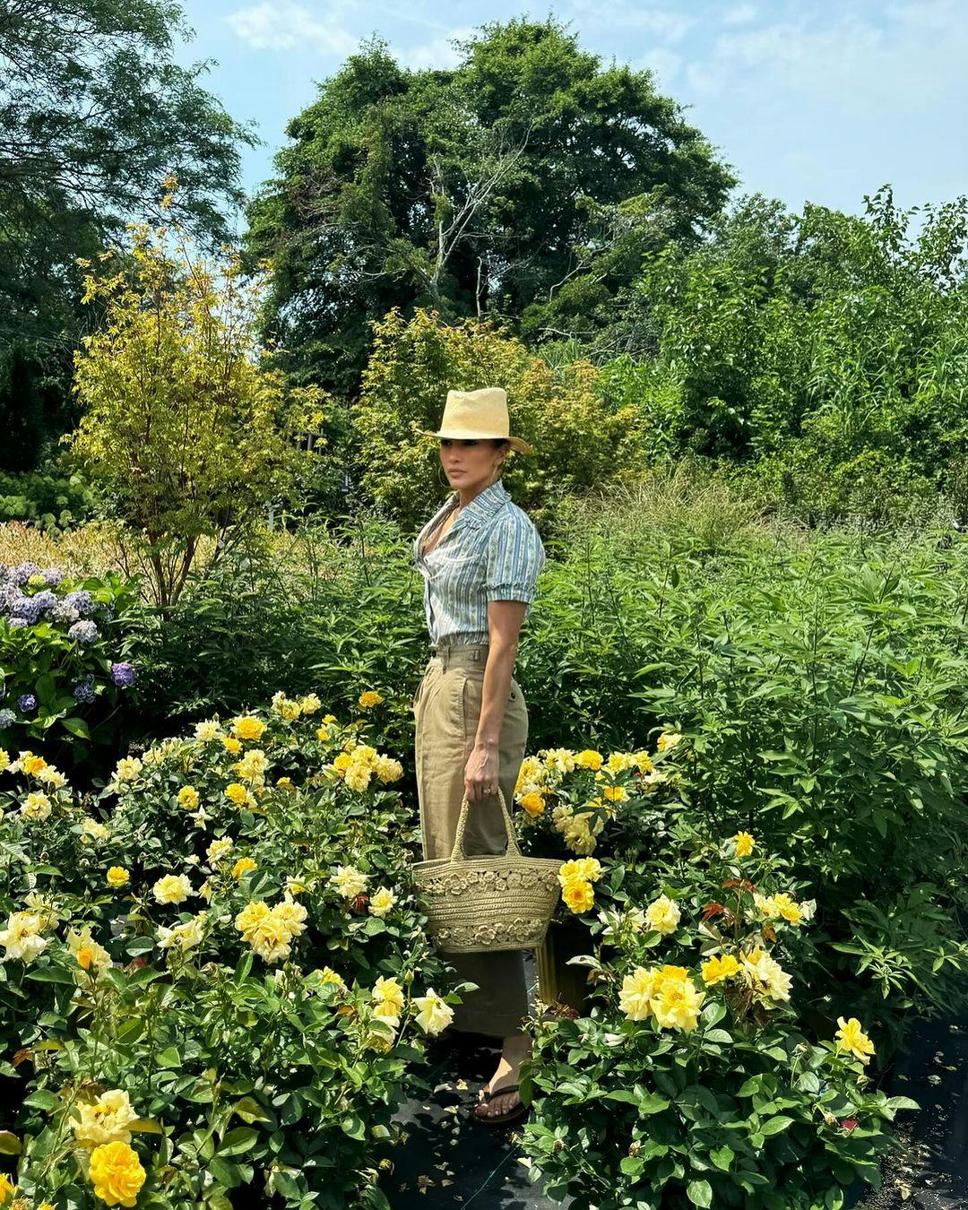 Jennifer lopez cottagecore