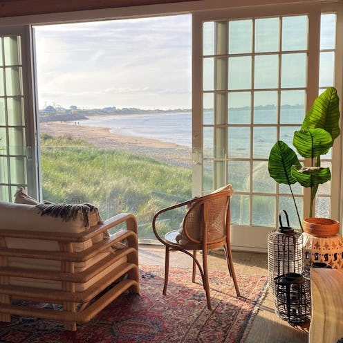 coastal new england towns