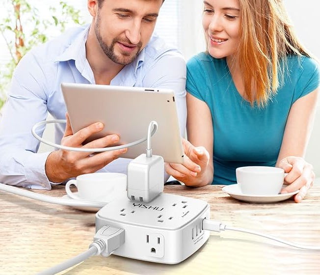 YISHU 6ft Surge Protector Power Strip