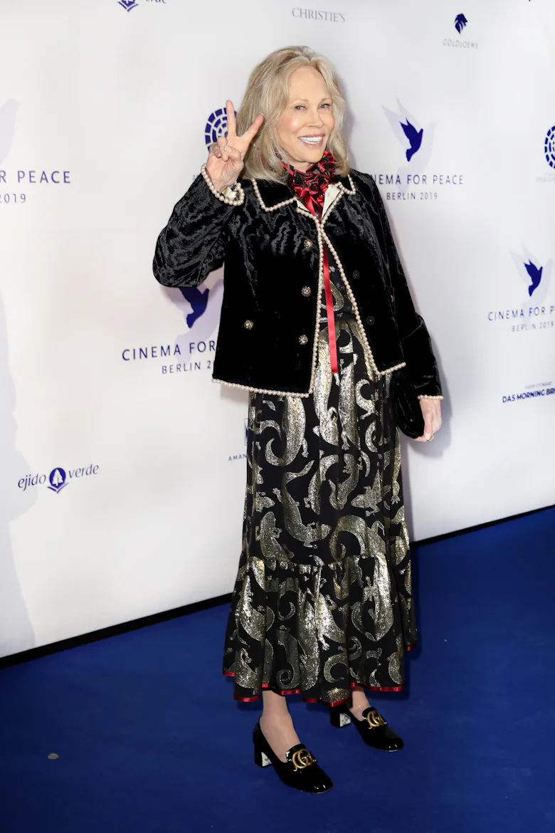 Faye Dunaway's Greatest Style Moments from ‘Bonnie and Clyde’ to Today