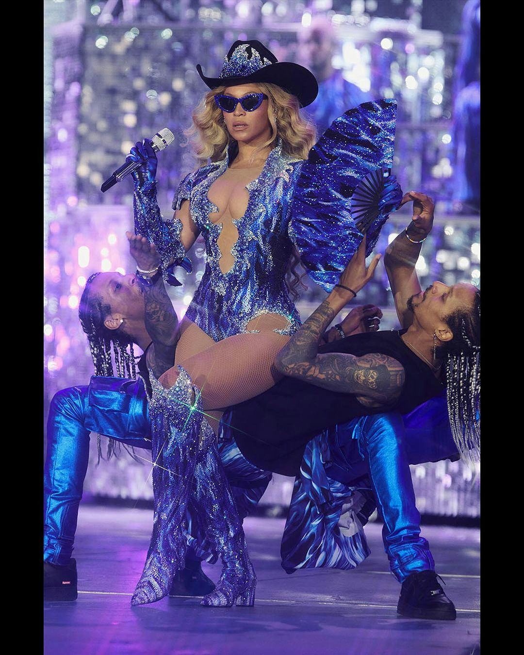 Beyoncé’s blue flame Renaissance Tour outfit
