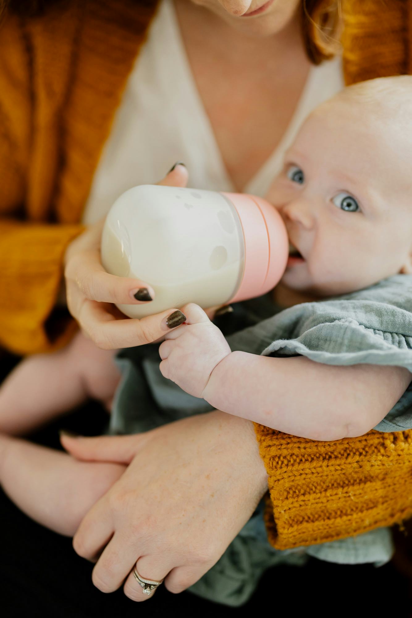 All About The Goat Milk-Based Baby Formula That's Gentle On Tummies