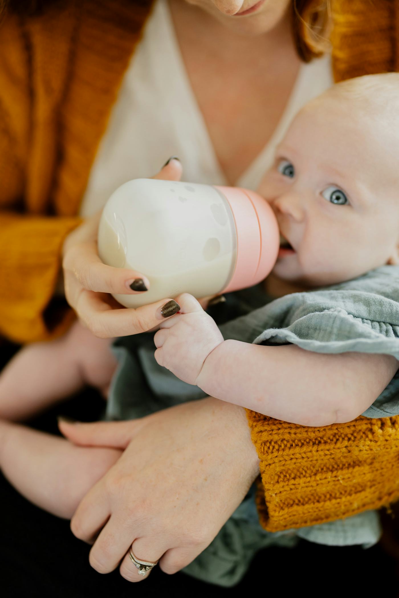 All About The Goat Milk-Based Baby Formula That's Gentle On Tummies
