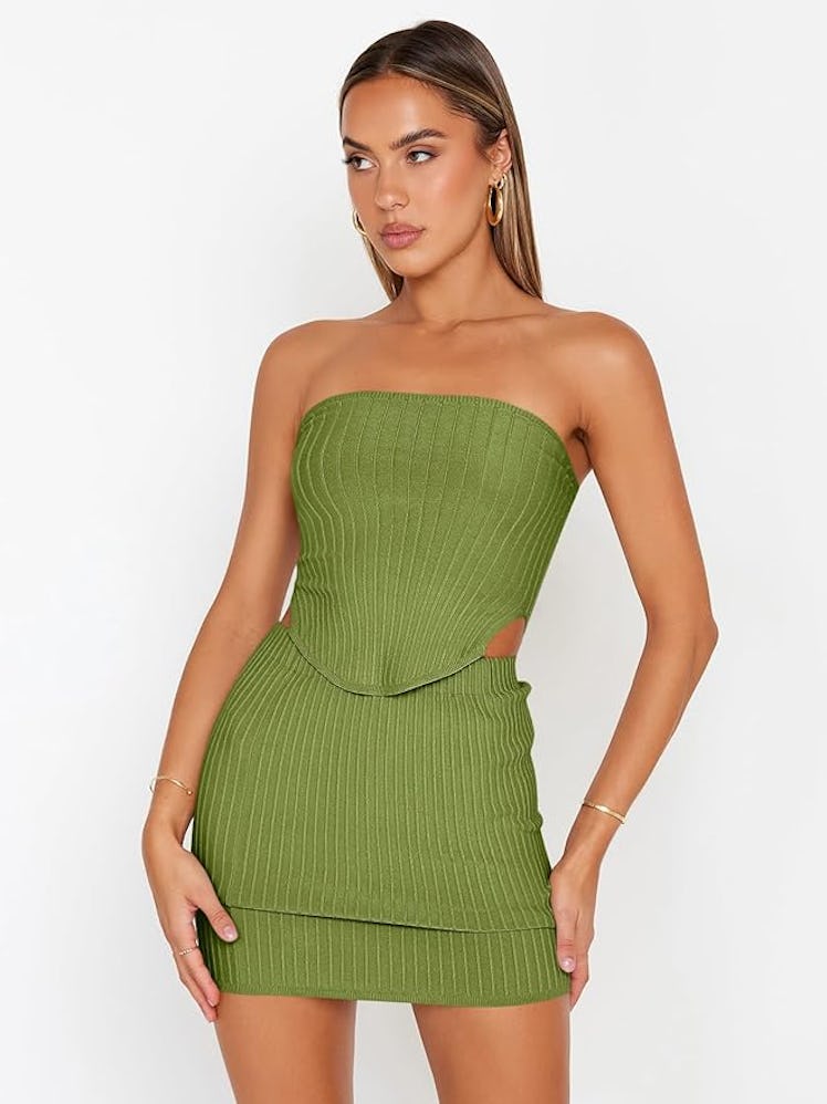 LILLUSORY Crop Top and Bodycon Skirt Set (2-Pieces)