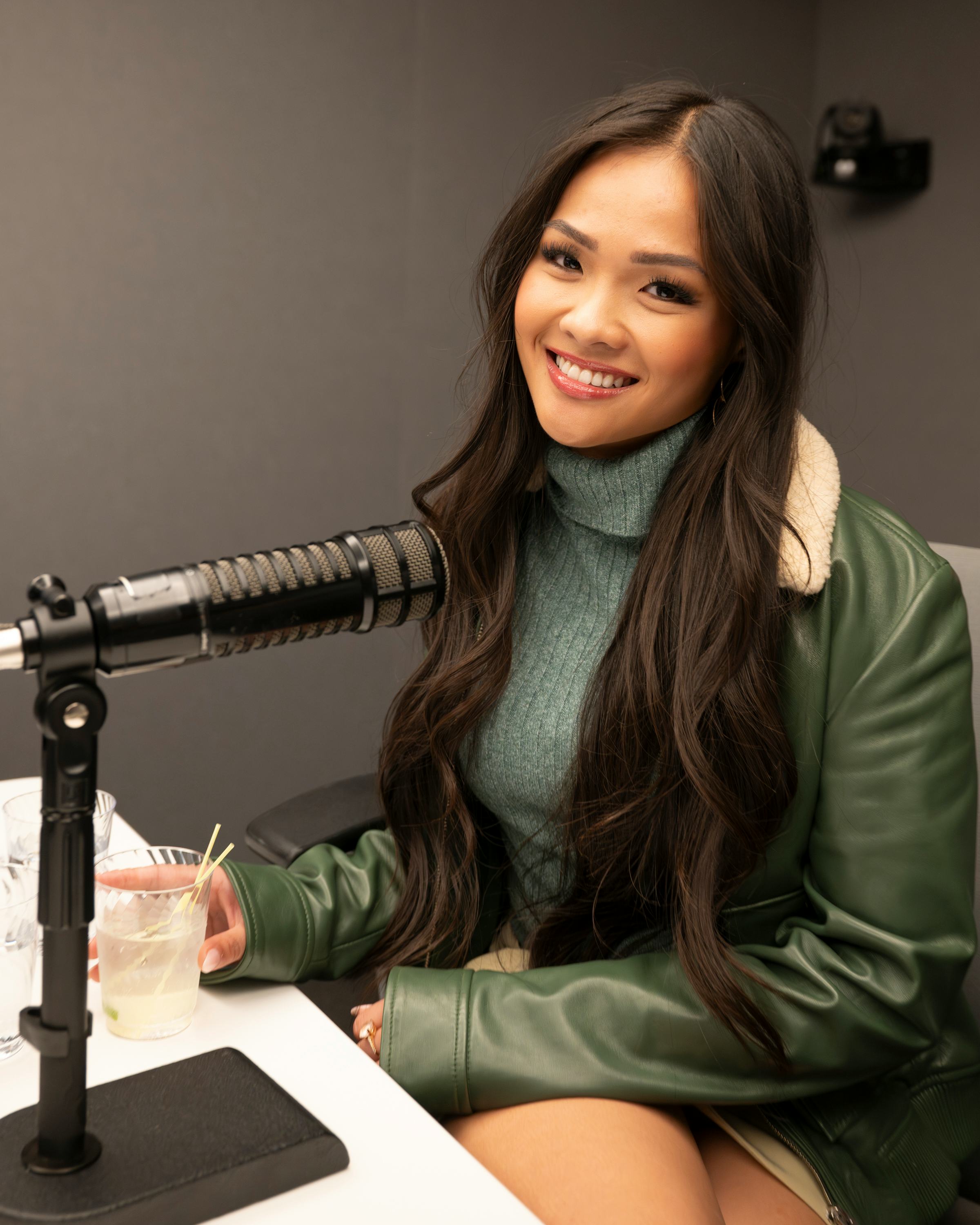 Bachelorette Jenn. Photo via ABC