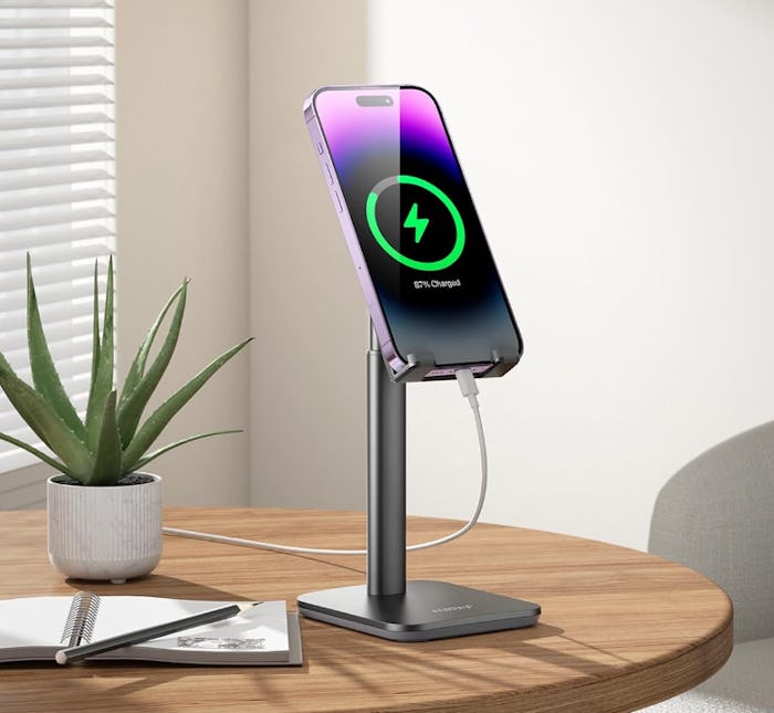 Nulaxy Adjustable Phone Stand