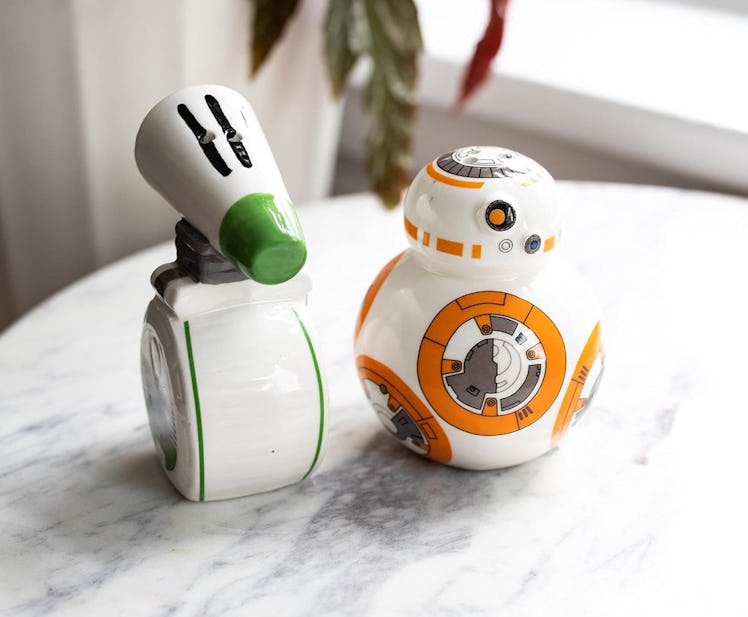 Star Wars Episode 9: Rise of Skywalker Salt and Pepper Shakers 