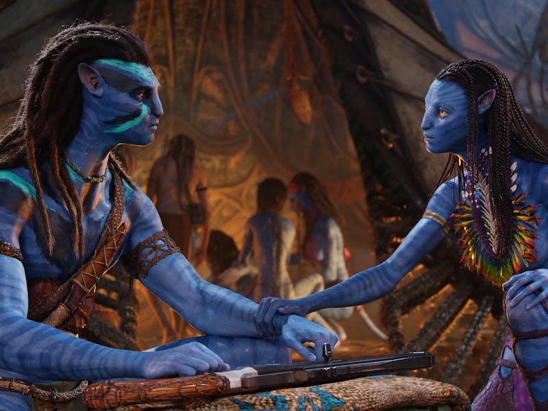 Jake Sully (Sam Worthington) and Neytiri (Zoe Saldaña) in Avatar: The Way of Water