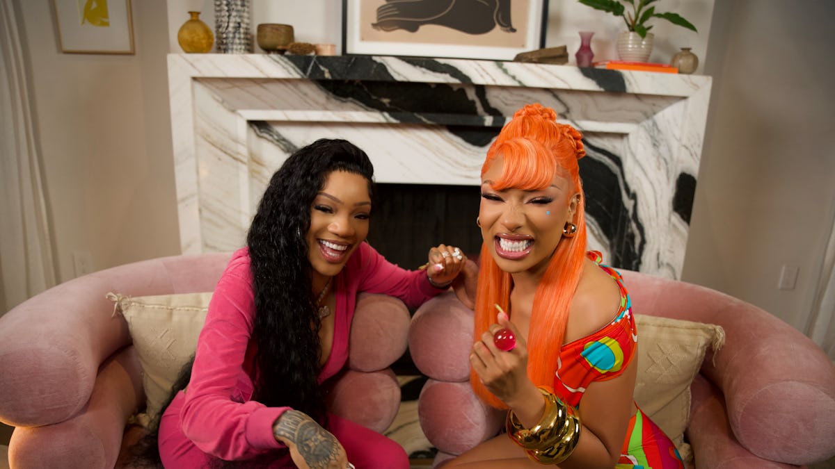 GloRilla's Instagram Close Friends Flirting Trick