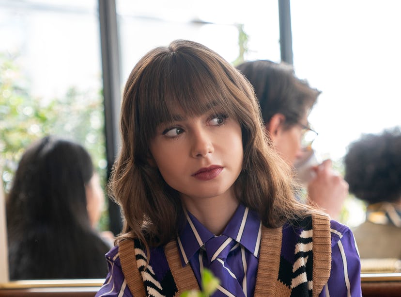 Lily Collins thinks Emily is channeling 'Sex and the City's Carrie Bradshaw a lot in 'Emily in Paris...