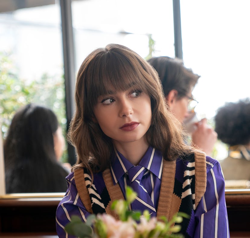 Lily Collins thinks Emily is channeling 'Sex and the City's Carrie Bradshaw a lot in 'Emily in Paris...