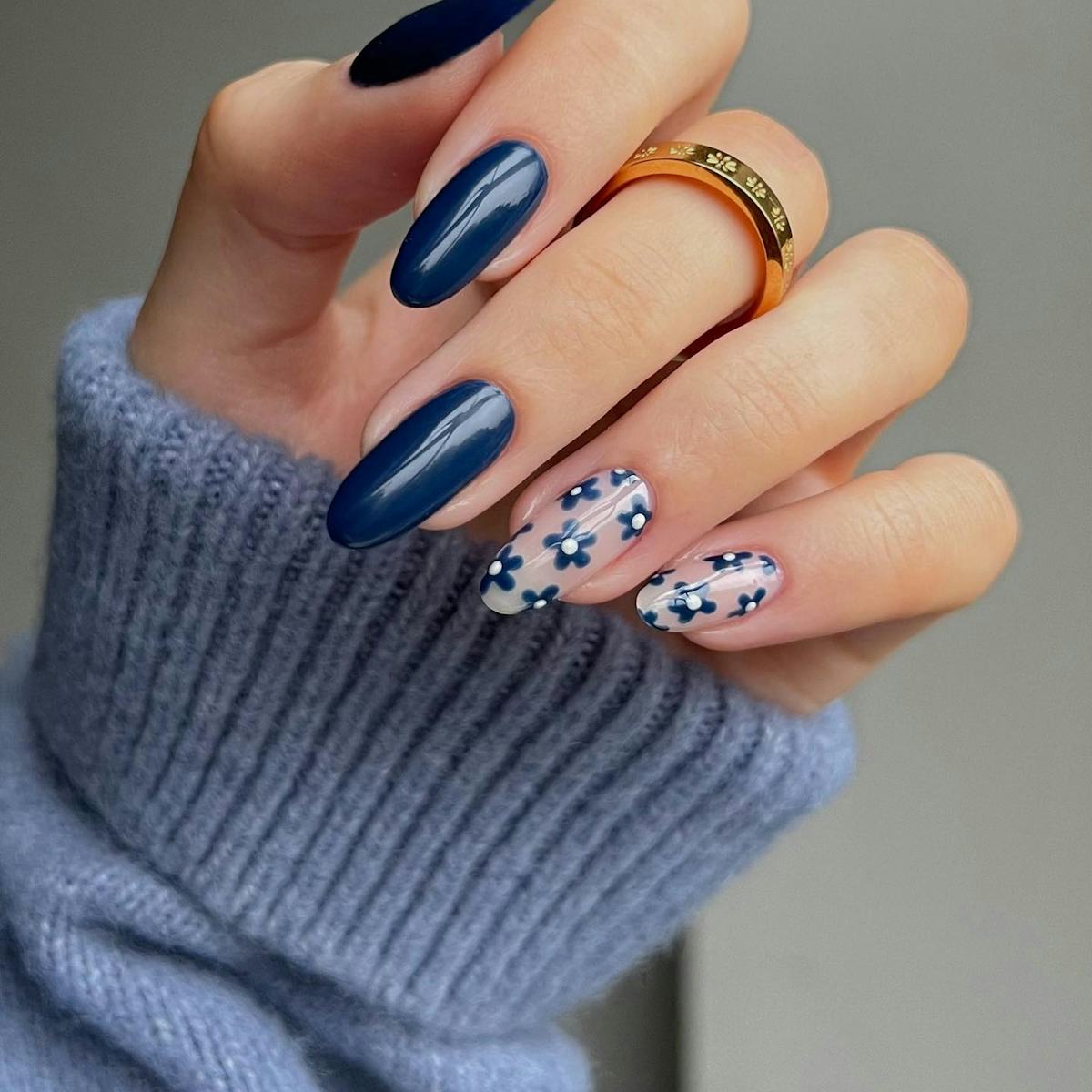 Short Blue Nail Designs That Wow