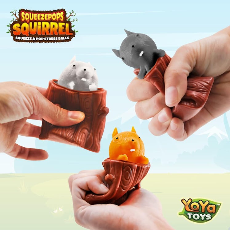 Yoya Toys Squeeze Pops Squirrel in Log (Set Of 3)