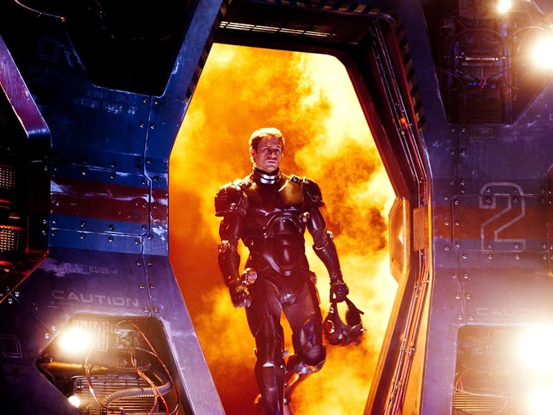 Charlie Hunnam as Raleigh Beckett in Pacific Rim