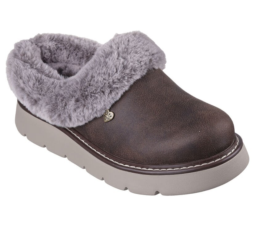 BOBS Keepsakes Lite indoor outdoor slippers in chocolate brown color