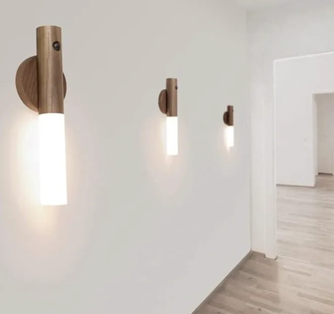 LANDGOO Motion Sensor Night Lights (2-Pack)