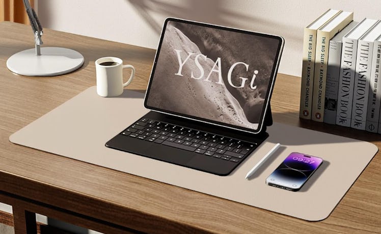 YSAGi Leather Desk Pad Protector