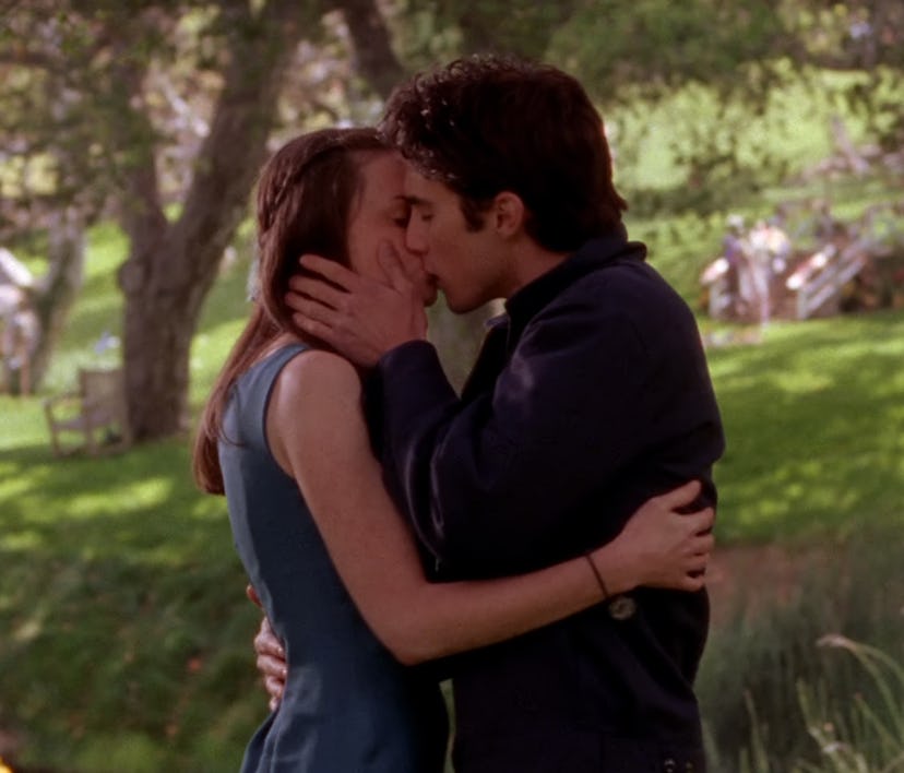 Rory and Jess on Gilmore Girls. Screenshot via Netflix