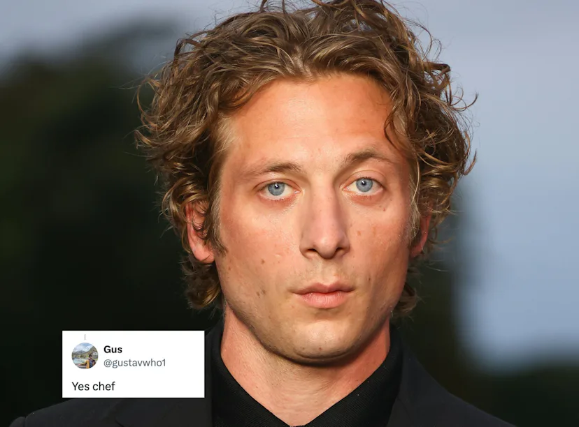 Jeremy Allen White and a tweet about his Calvin Klein ad