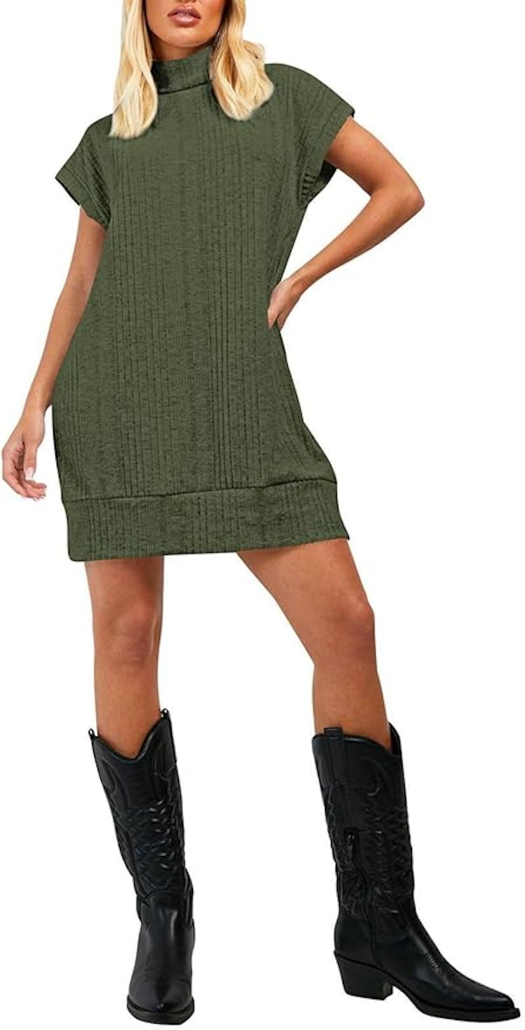 Viottiset Turtleneck Sweater Dress