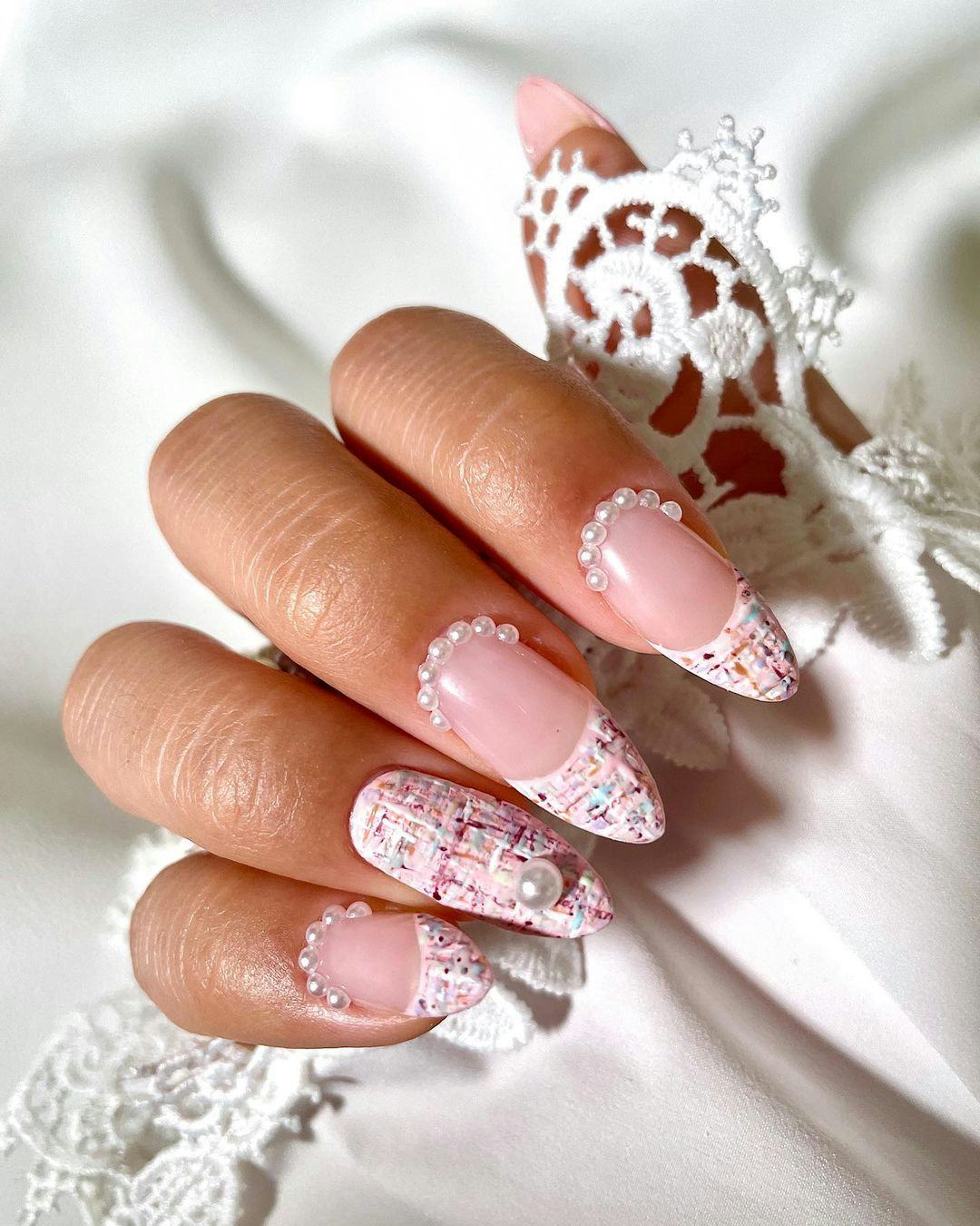 Blair Waldorf would love tweed nail art.