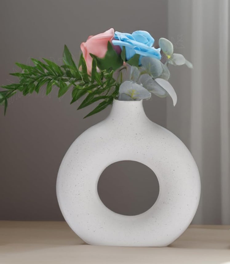 Hallops Sculptural Ceramic Vase