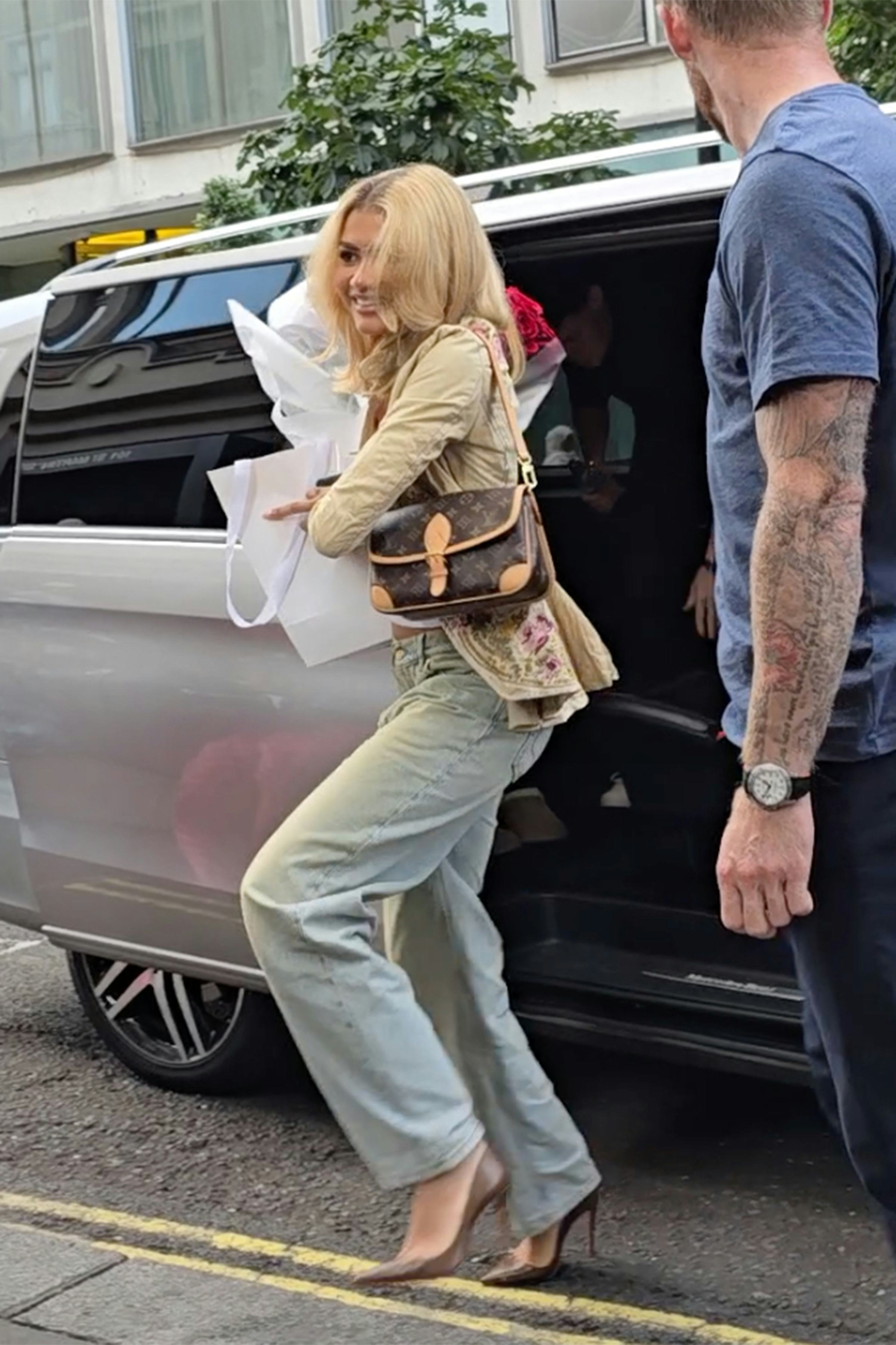 Zendaya Brings Flowers & Her Favorite New Bag to Tom Holland's Big