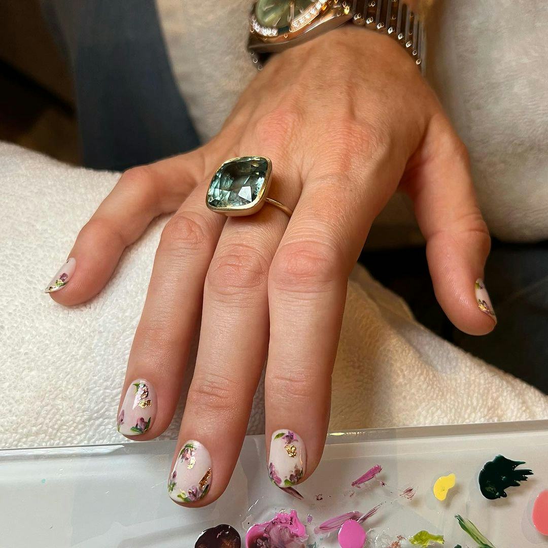 Blake Lively wore floral nails in honor of &lsquo;It Ends with Us.'