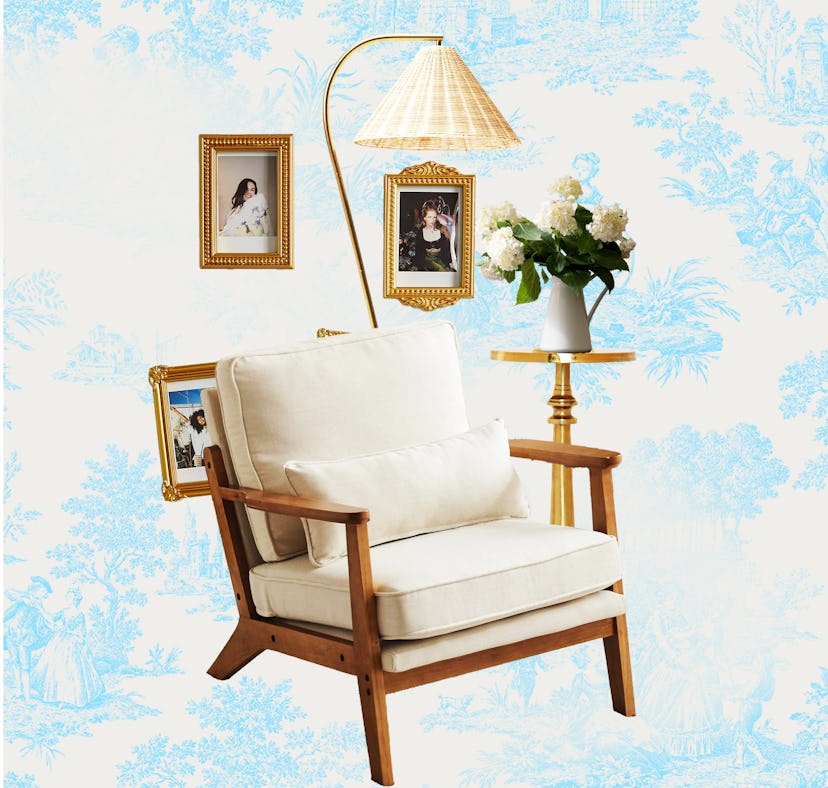 How to create a Nancy Meyers-inspired dorm room.