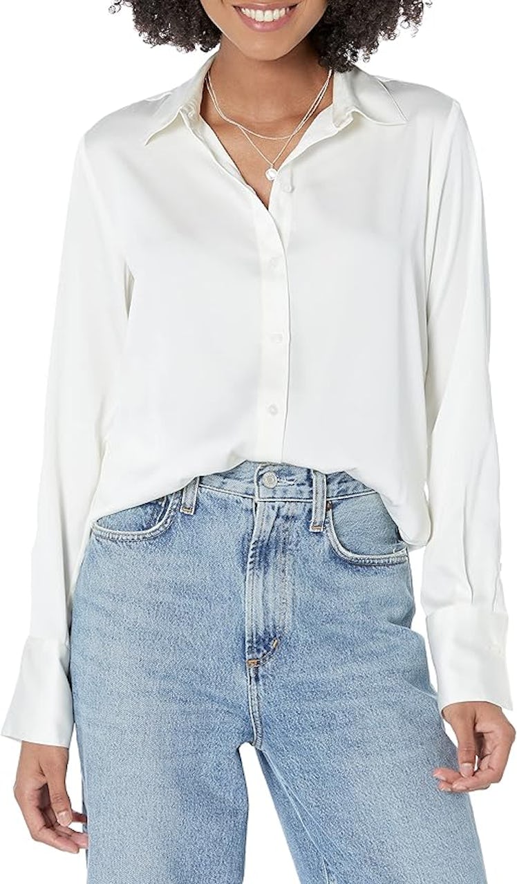 Amazon Essentials Women's Classic-Fit Satin Button Down Blouse 