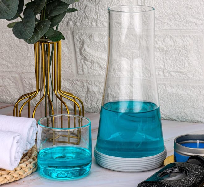 Wikapy Bedside Water Carafe with Glass
