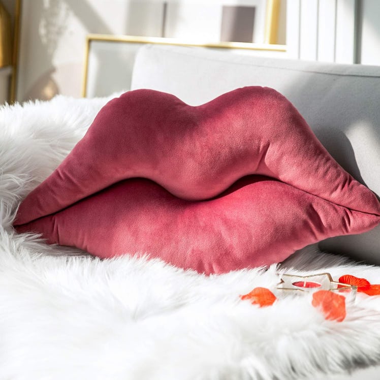 Ashler 3-D Lips Pillow