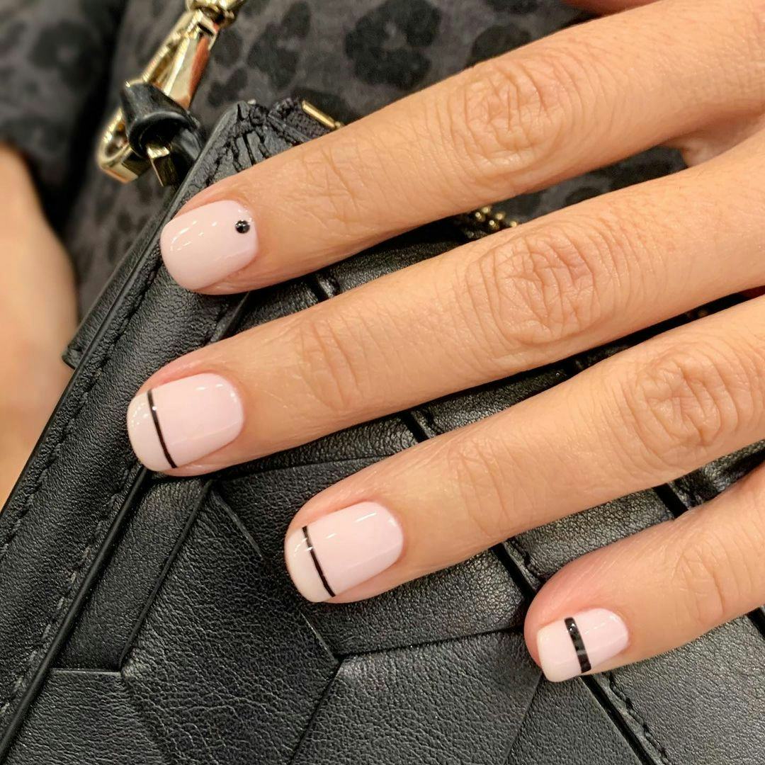 &ldquo;Floating French tip manicures&rdquo; are trending.