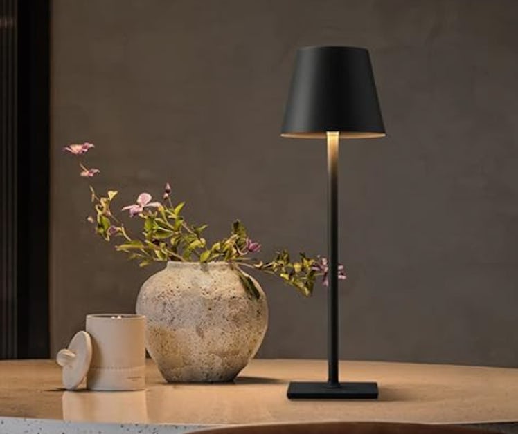 KDG Cordless Table Lamp